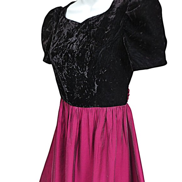 VeLVet Vintage iridescent Dress Midi Sweetheart Neck Short Puff Sleeve Tie Back - Picture 1 of 7
